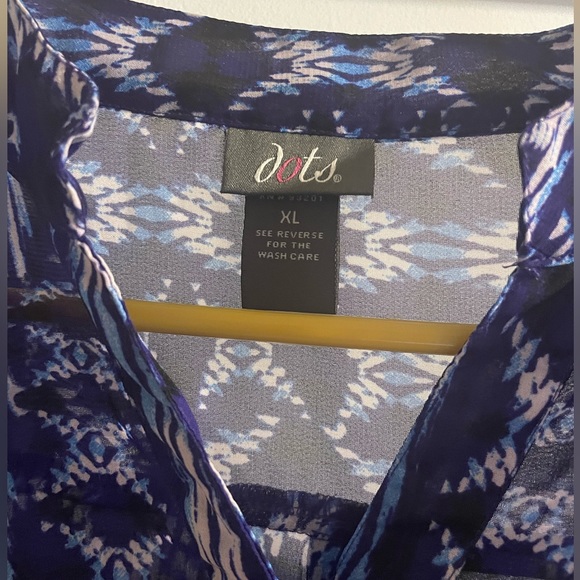 Bundle 2/$7 Quarter sleeve sheer top - Picture 2 of 3